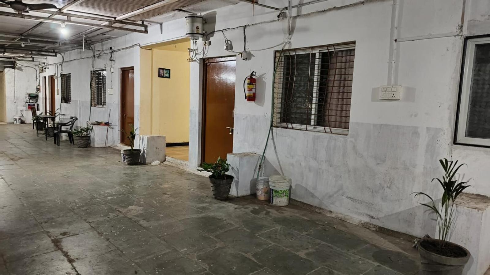 Nain Guest House Ujjain Exteriör bild